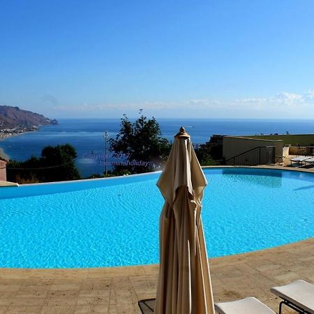 Taormina Seaview Apartment - Taormina Holidays מראה חיצוני תמונה