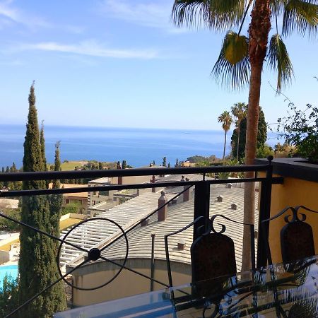 Taormina Seaview Apartment - Taormina Holidays מראה חיצוני תמונה