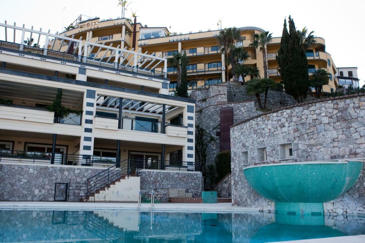 Taormina Seaview Apartment - Taormina Holidays מראה חיצוני תמונה